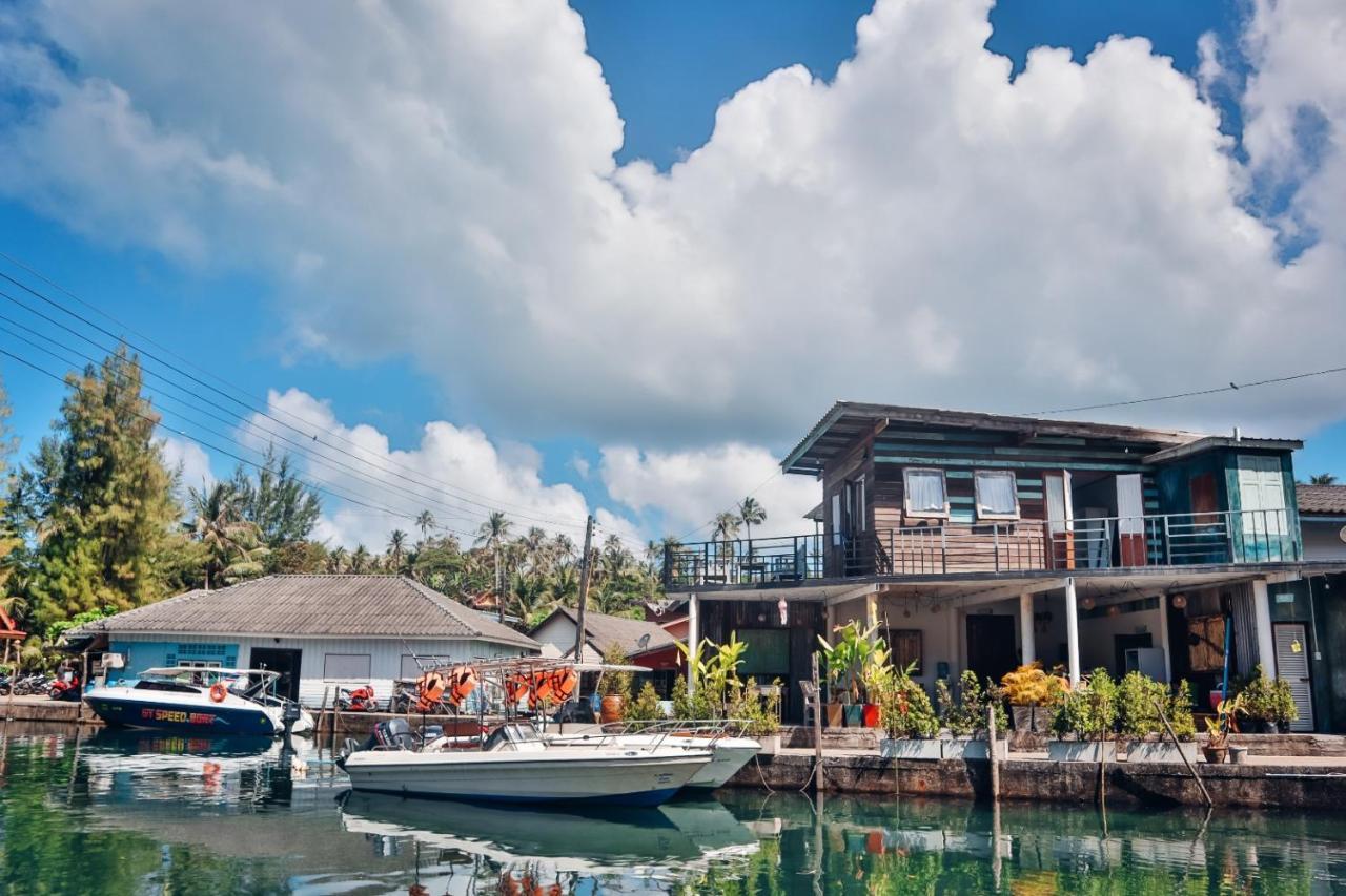 Baan Rabieng Talay Homestay: Tranquil Koh Kood Seaside Retreat Ko Kut Exterior photo